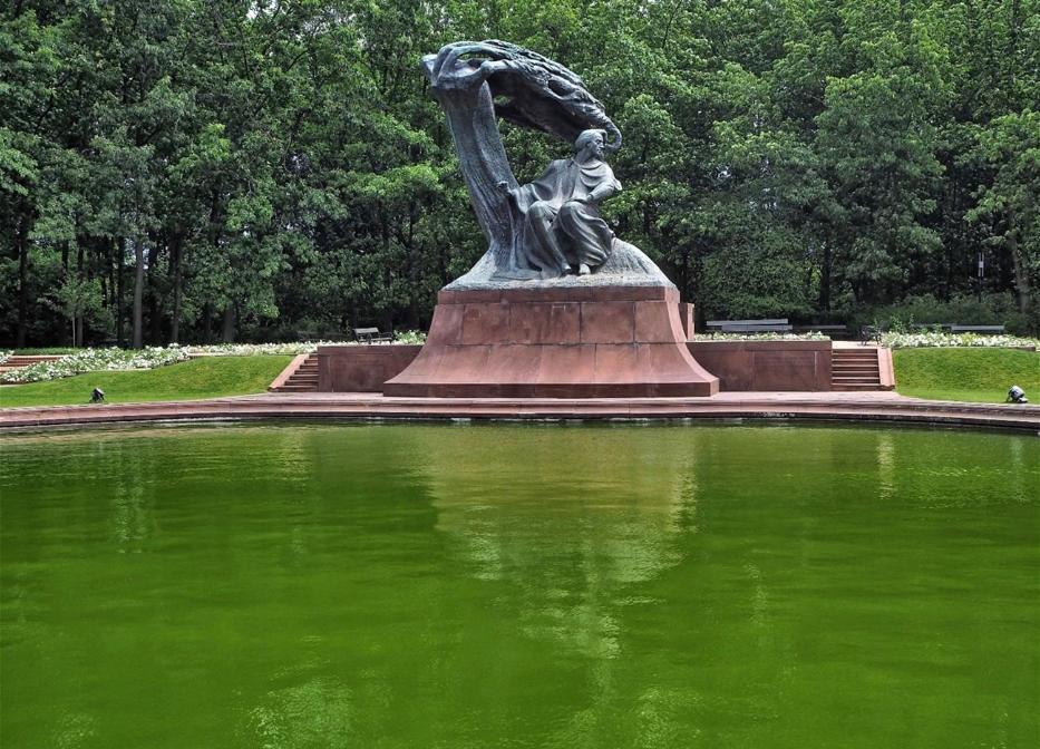 Queens Warsaw